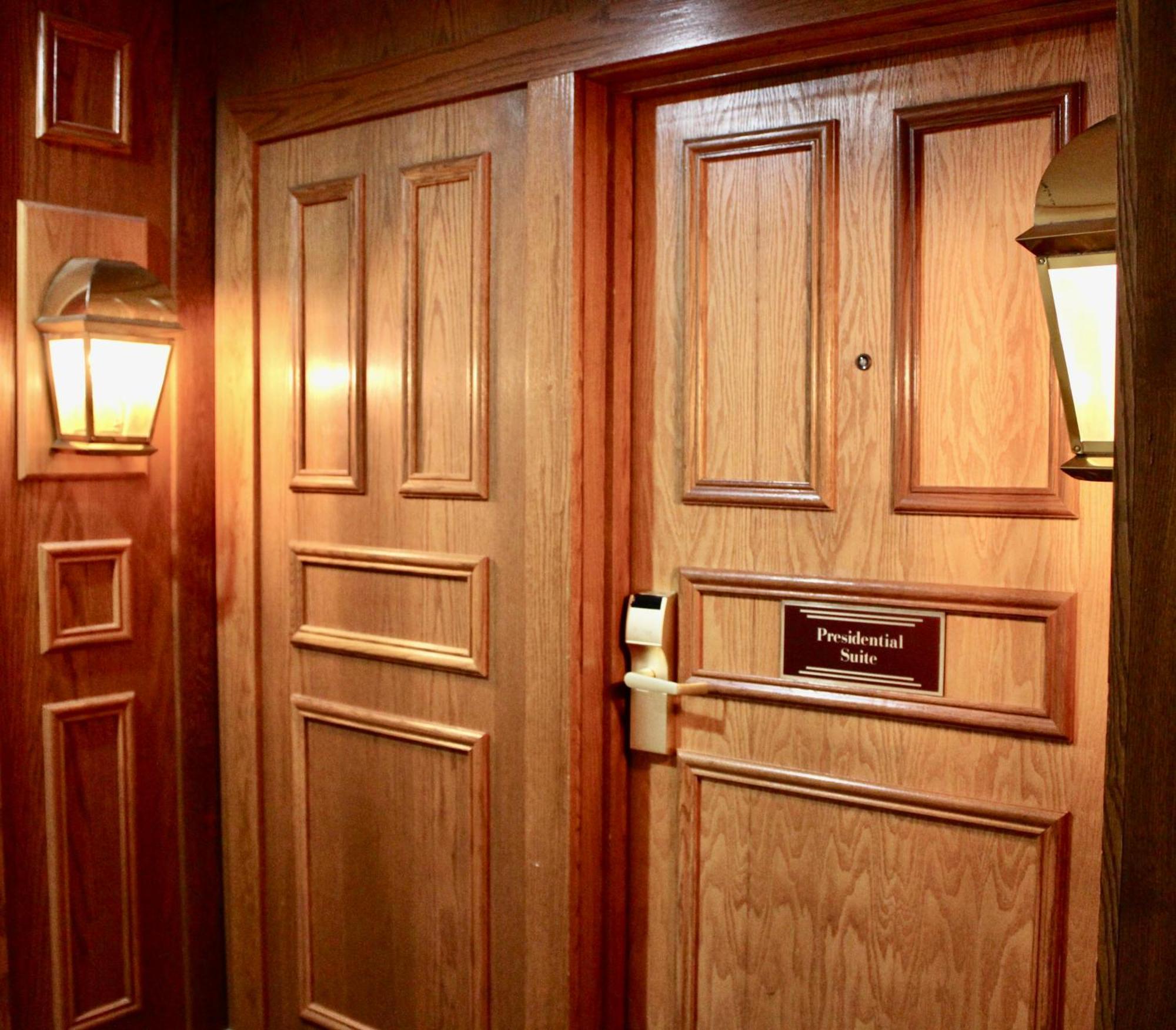 The Carlton Lodge Adrian Εξωτερικό φωτογραφία