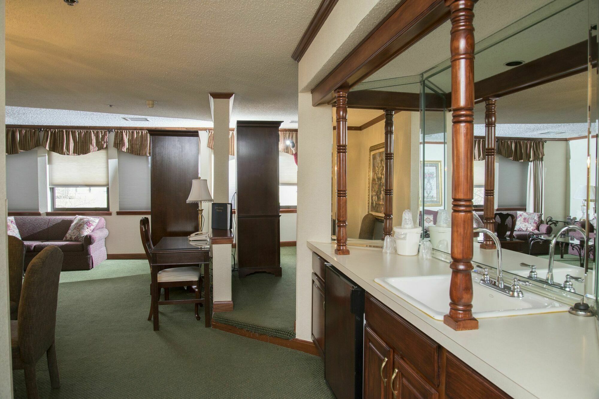 The Carlton Lodge Adrian Εξωτερικό φωτογραφία